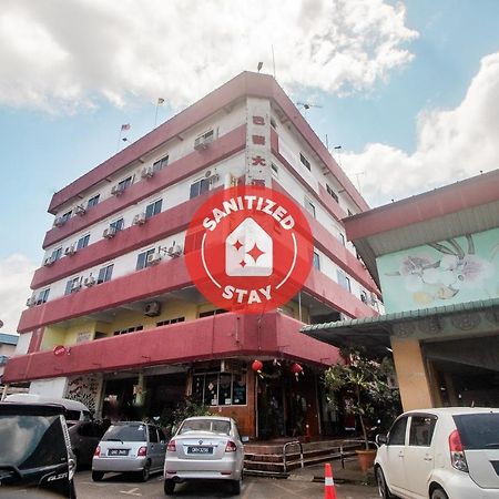 Oyo 90124 Payang Puri Baru Hotel Sarikei Exterior foto