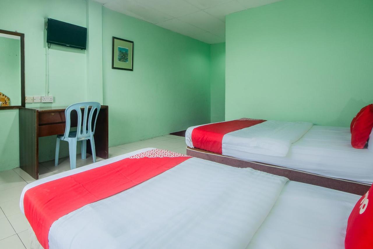Oyo 90124 Payang Puri Baru Hotel Sarikei Exterior foto