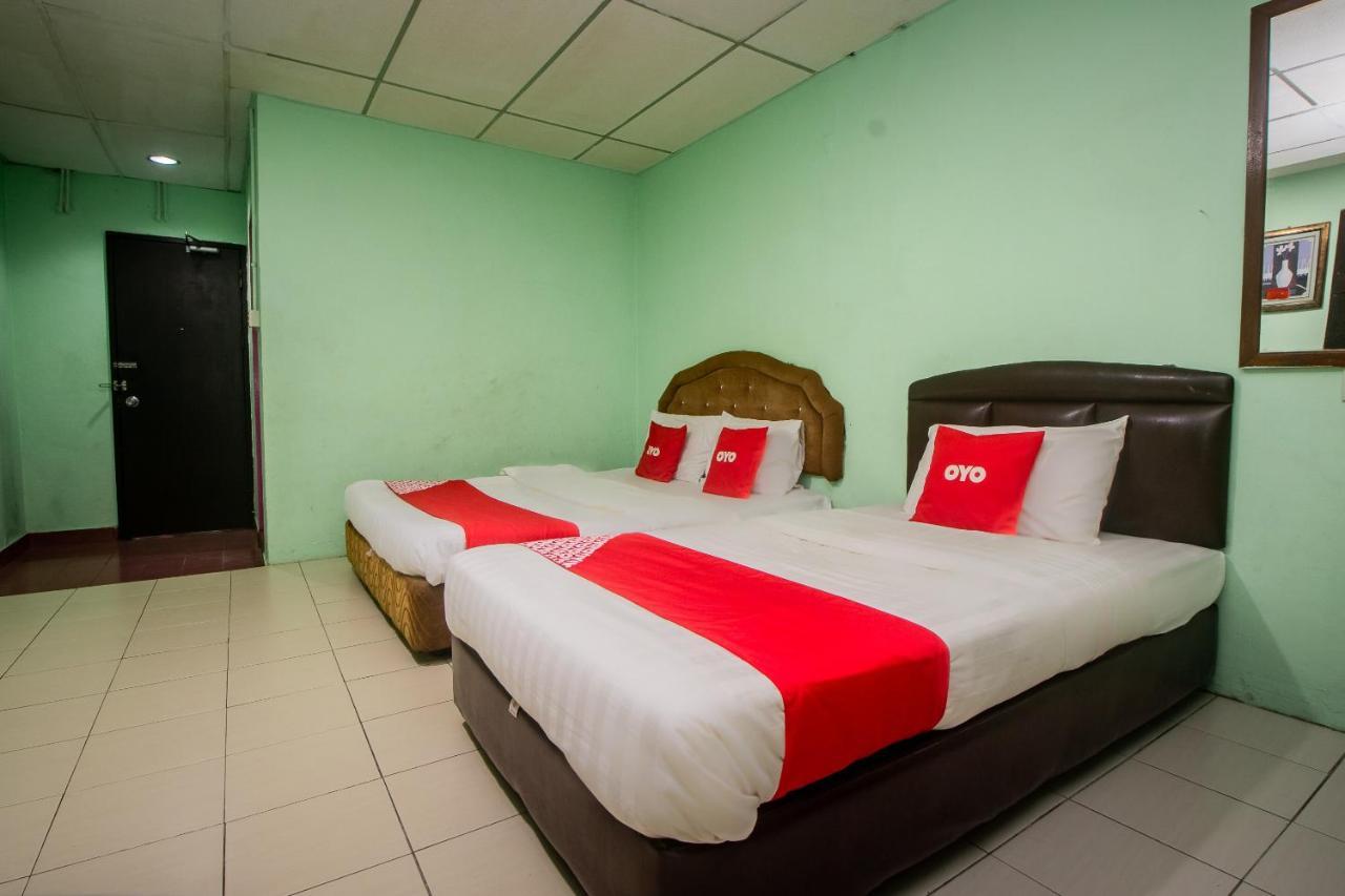 Oyo 90124 Payang Puri Baru Hotel Sarikei Exterior foto