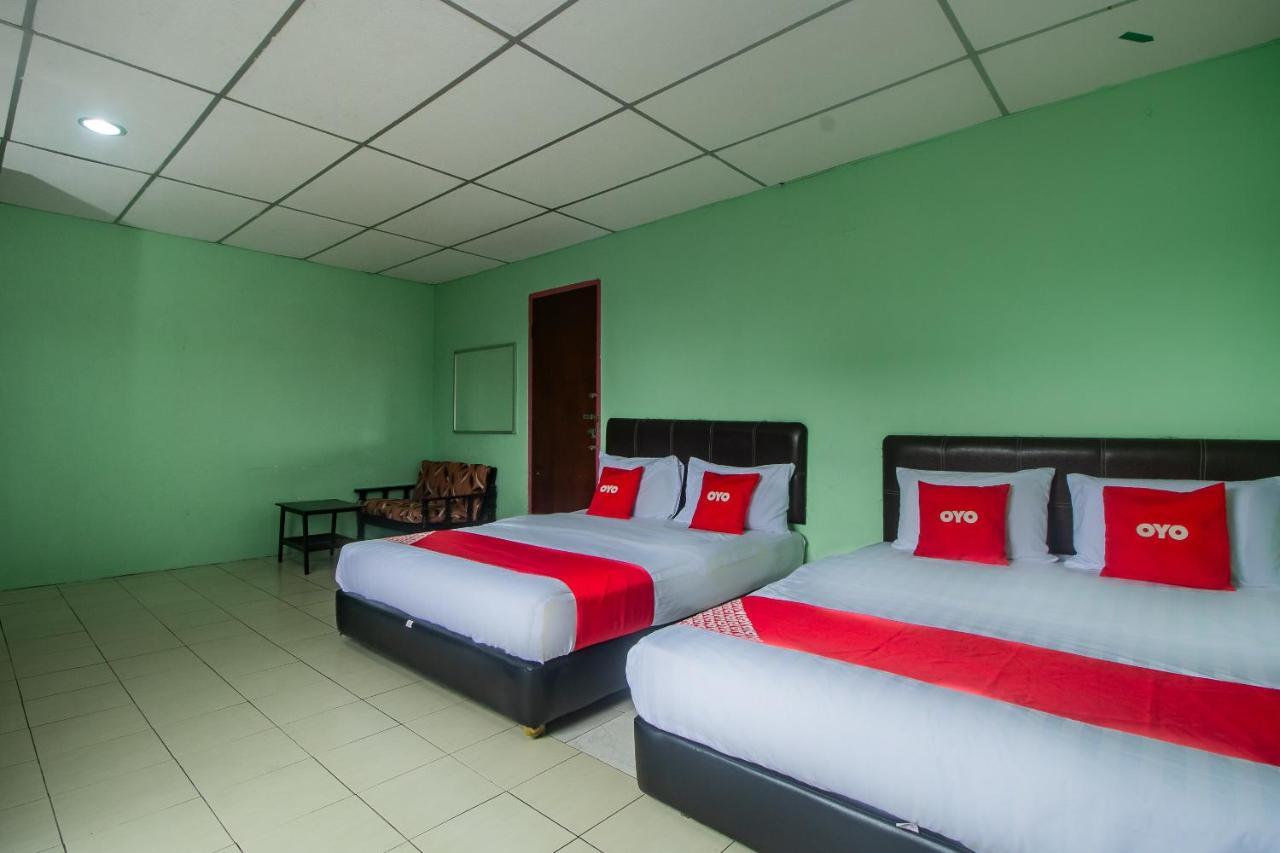 Oyo 90124 Payang Puri Baru Hotel Sarikei Exterior foto