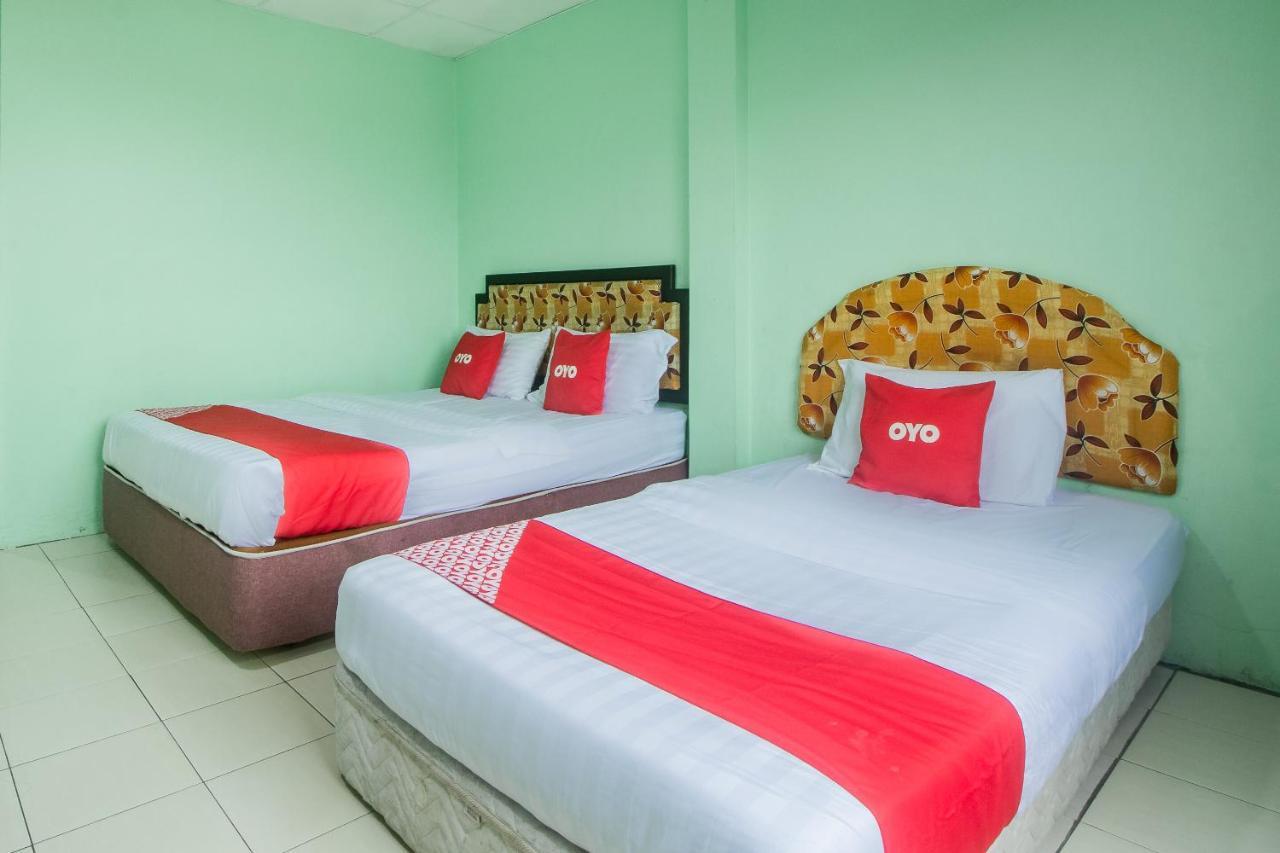 Oyo 90124 Payang Puri Baru Hotel Sarikei Exterior foto